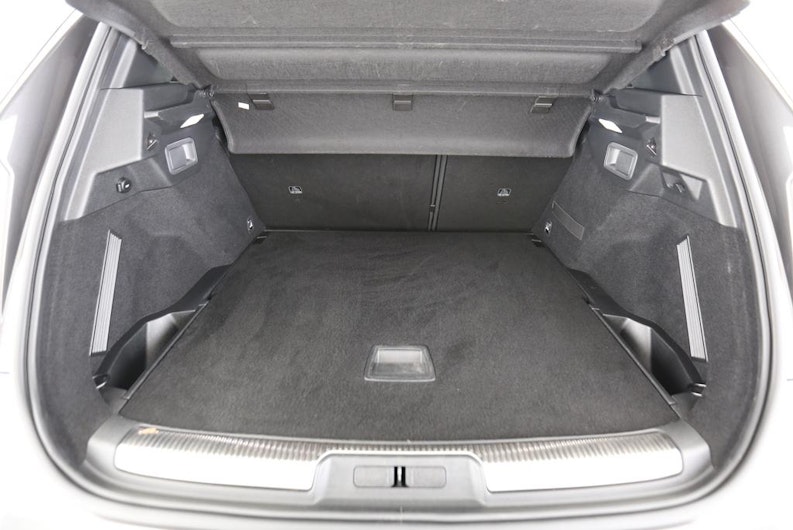 Vehicle image DS AUTOMOBILES DS7