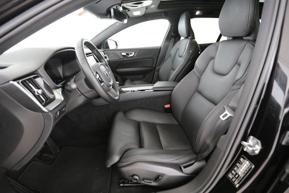 VOLVO V60 Cross Country 2.0 T5 AWD 2