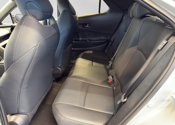 Vehicle image 6 Vehicle image 6