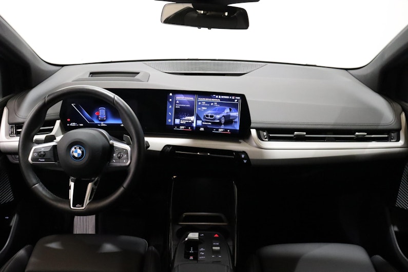 Vehicle image BMW 2 SERIES
