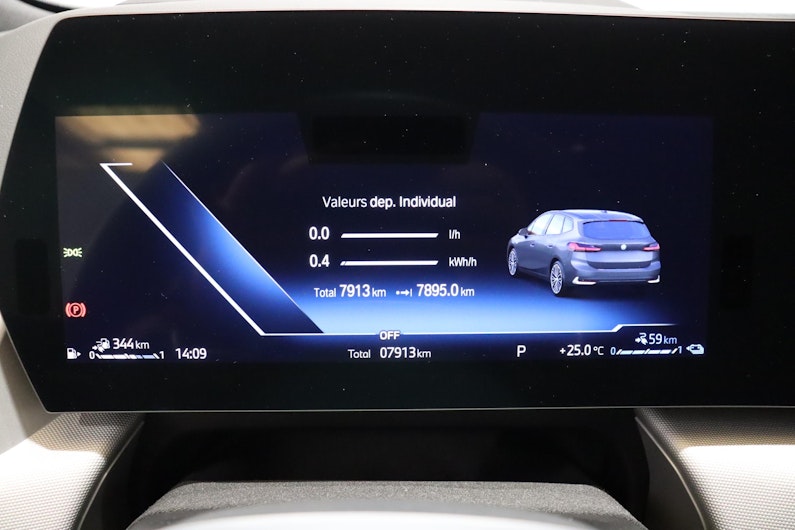 Vehicle image BMW 2 SERIES