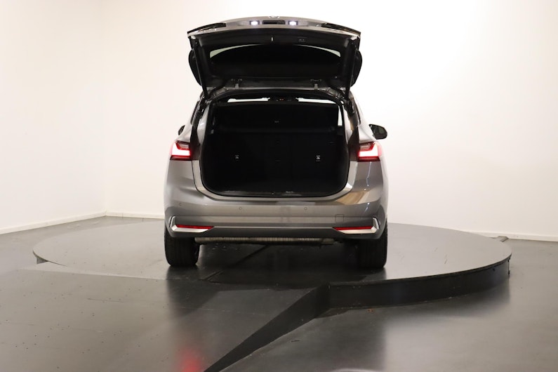 Vehicle image BMW 2 SERIES