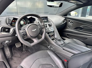 Vehicle image ASTON MARTIN DBS Superleggera Coupé 5.2 V12 Bi-Turbo