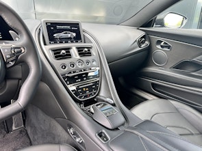 Vehicle image ASTON MARTIN DBS Superleggera Coupé 5.2 V12 Bi-Turbo