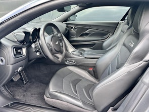 Vehicle image ASTON MARTIN DBS Superleggera Coupé 5.2 V12 Bi-Turbo