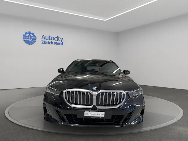 BMW 520d xDrive 48V Touring