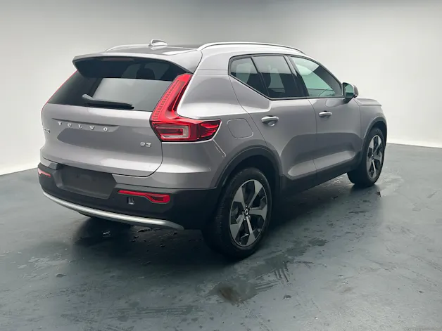 Volvo XC40 2.0 B3 MH XCITE