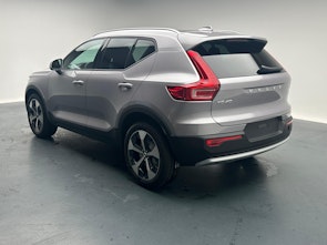 Vehicle image VOLVO XC40 2.0 B3 MH XCITE