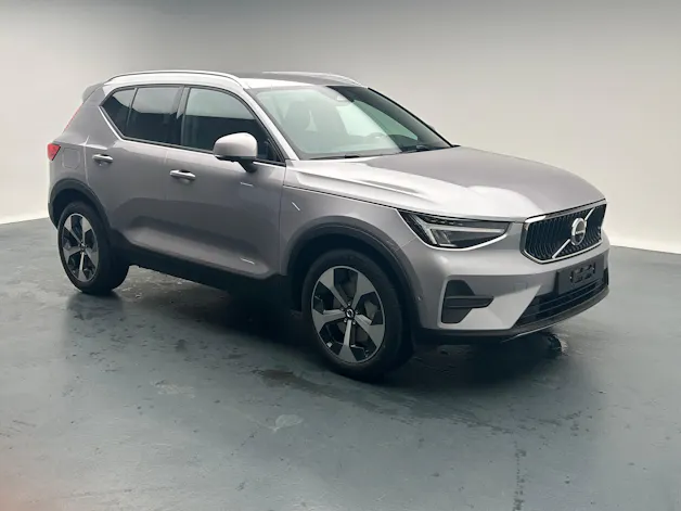 Volvo XC40 2.0 B3 MH XCITE