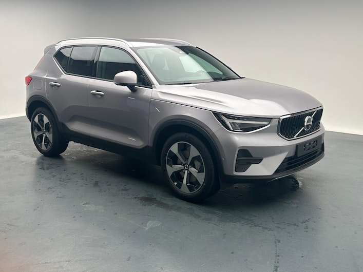 Vehicle image VOLVO XC40
