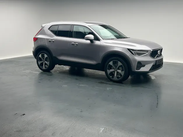 Volvo XC40 2.0 B3 MH XCITE