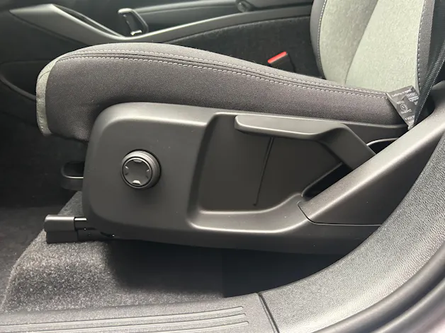 Volvo XC40 2.0 B3 MH XCITE