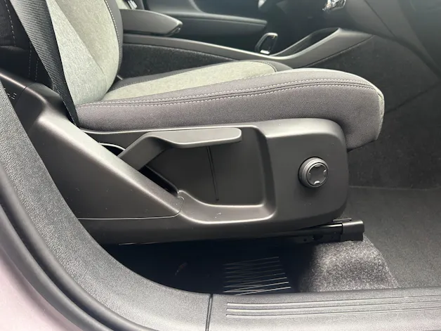 Volvo XC40 2.0 B3 MH XCITE