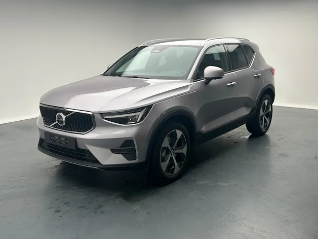 Volvo XC40 2.0 B3 MH XCITE