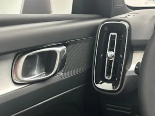Volvo XC40 2.0 B3 MH XCITE