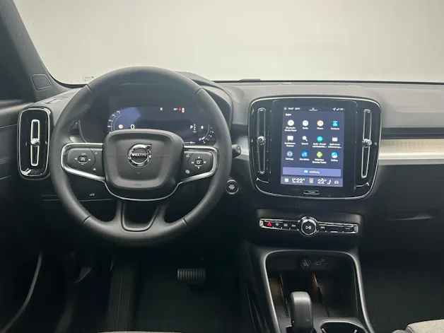 Volvo XC40 2.0 B3 MH XCITE