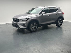 Vehicle image VOLVO XC40 2.0 B3 MH XCITE