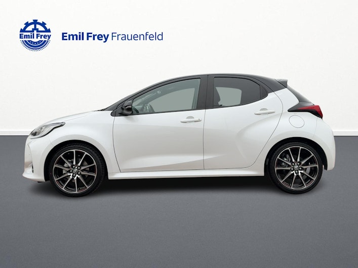 Vehicle image TOYOTA YARIS