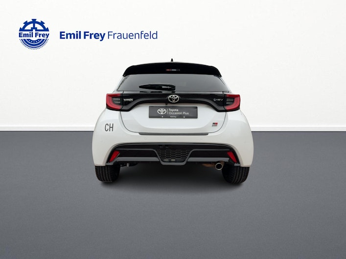 Vehicle image TOYOTA YARIS