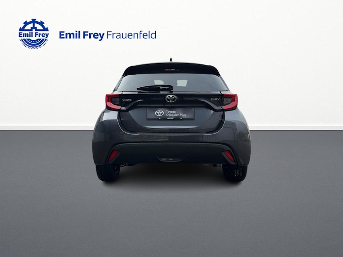 Vehicle image TOYOTA YARIS