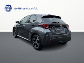 Vehicle image TOYOTA Yaris 1.5 VVT-i HSD Trend