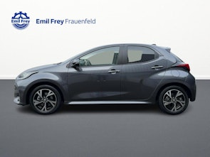 Vehicle image TOYOTA Yaris 1.5 VVT-i HSD Trend