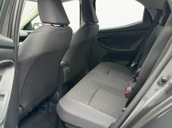 Vehicle image TOYOTA YARIS