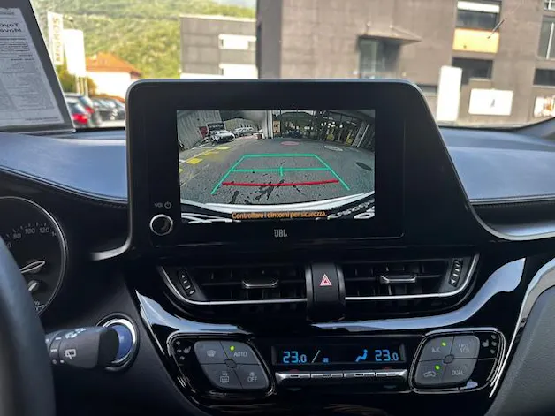 Toyota C-HR 2.0 VVTi HSD Move