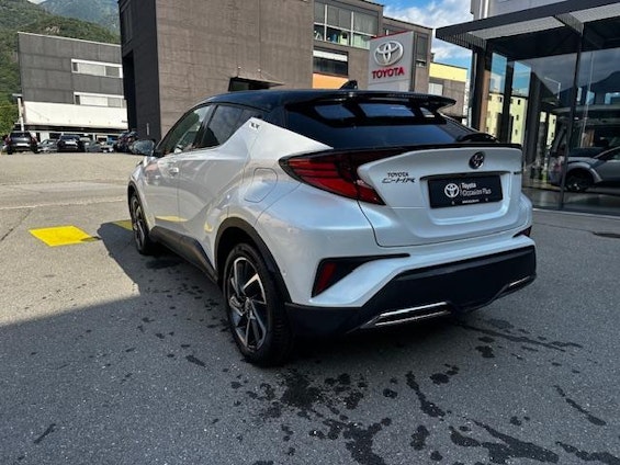 Vehicle image 8 Vehicle image 8