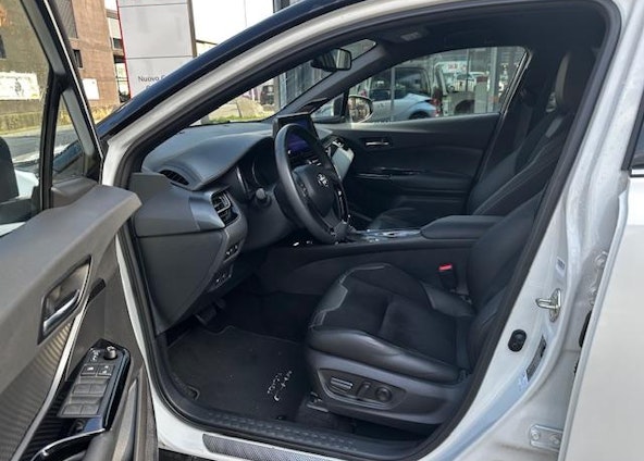 Vehicle image 11 Vehicle image 11