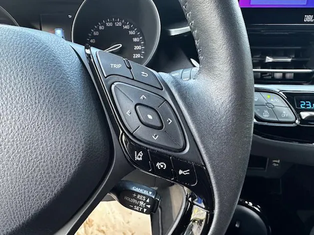 Toyota C-HR 2.0 VVTi HSD Move