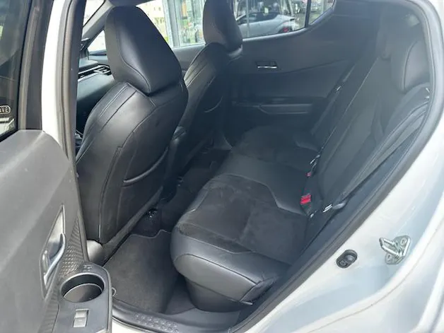 Toyota C-HR 2.0 VVTi HSD Move