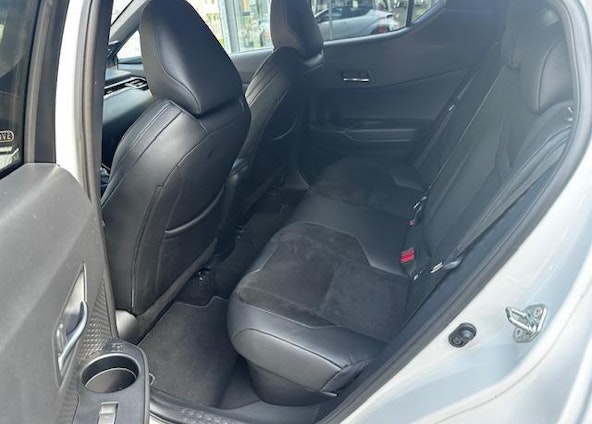 Vehicle image 21 Vehicle image 21