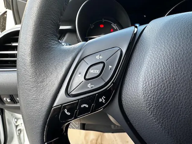 Toyota C-HR 2.0 VVTi HSD Move