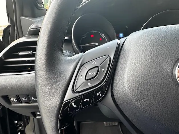 Toyota C-HR 2.0 VVTi HSD Move
