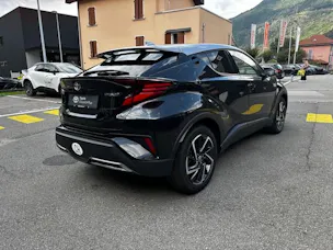 Toyota C-HR 2.0 VVTi HSD Move
