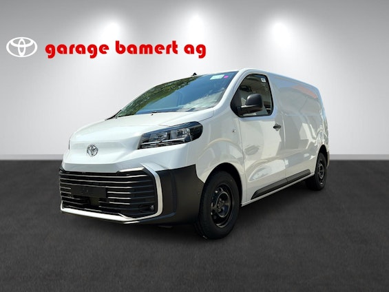 First vehicle image