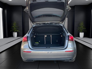 Vehicle image MERCEDES-BENZ A 200 Night Star