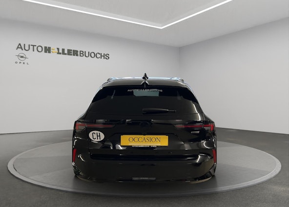 Vehicle image 4 Vehicle image 4