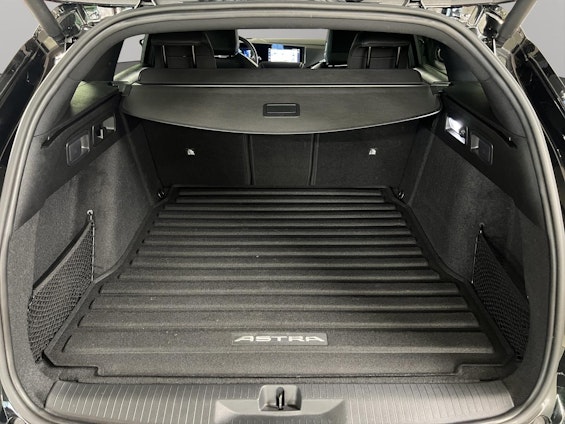 Vehicle image 13 Vehicle image 13