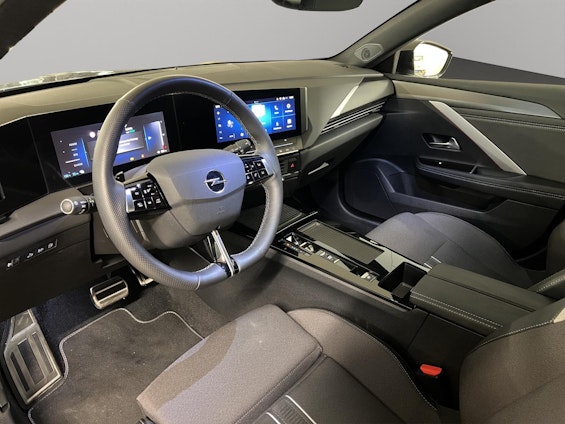 Vehicle image 5 Vehicle image 5