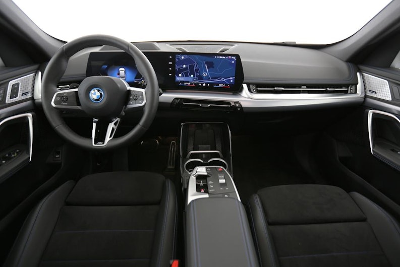 Vehicle image BMW X1