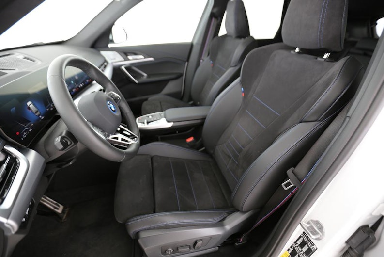 Vehicle image BMW X1