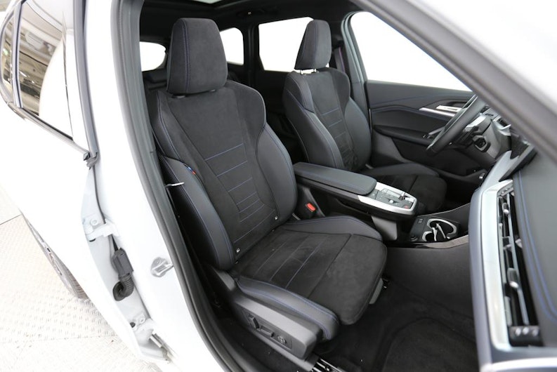 Vehicle image BMW X1