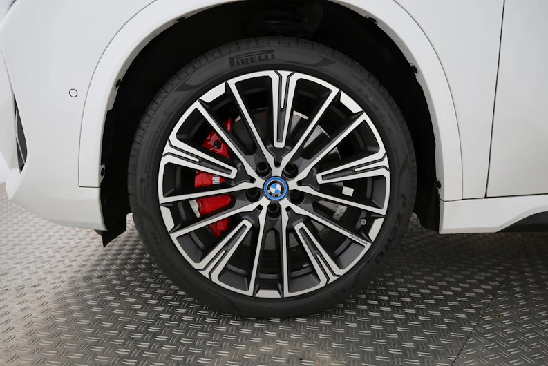 Fahrzeugbild BMW X1