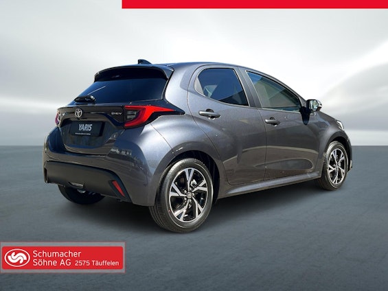 Vehicle image 4 Vehicle image 4