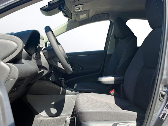 Vehicle image 7 Vehicle image 7