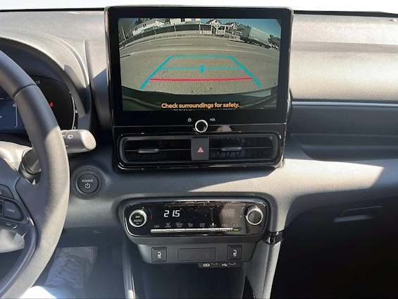 Vehicle image 9 Vehicle image 9