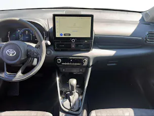 Toyota Yaris 1.5 VVT-i HSD Trend