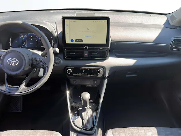 Toyota Yaris 1.5 VVT-i HSD Trend